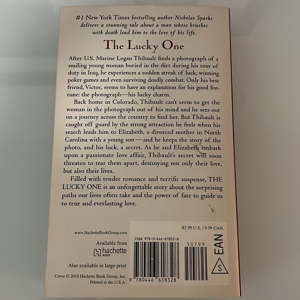 Nicholas Sparks Romance Novels - Picture 3 of 11